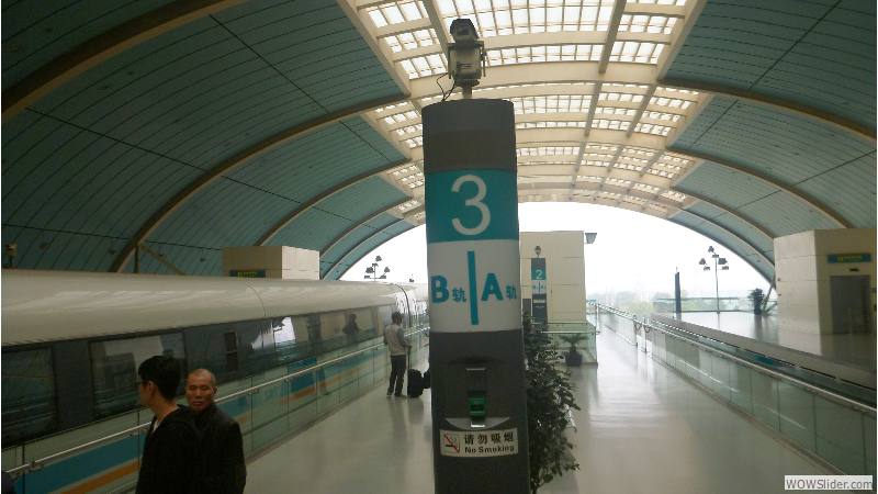 Transrapid Bahnhof in Shanghai